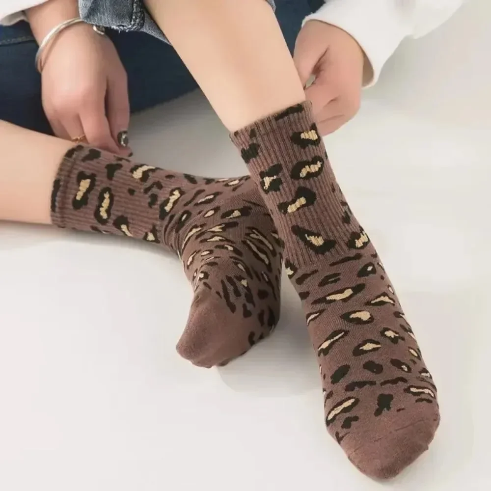 New Fashion Women Leopard Print Socks Spring Autumn High Street Popular Leopard Socks Sexy Wild Trendy  Print Warm Socks