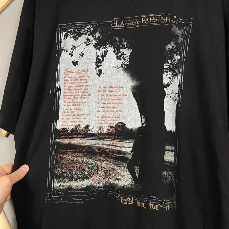 تي شيرت Laura Pausini World Wide Tour قصير بجميع المقاسات #1