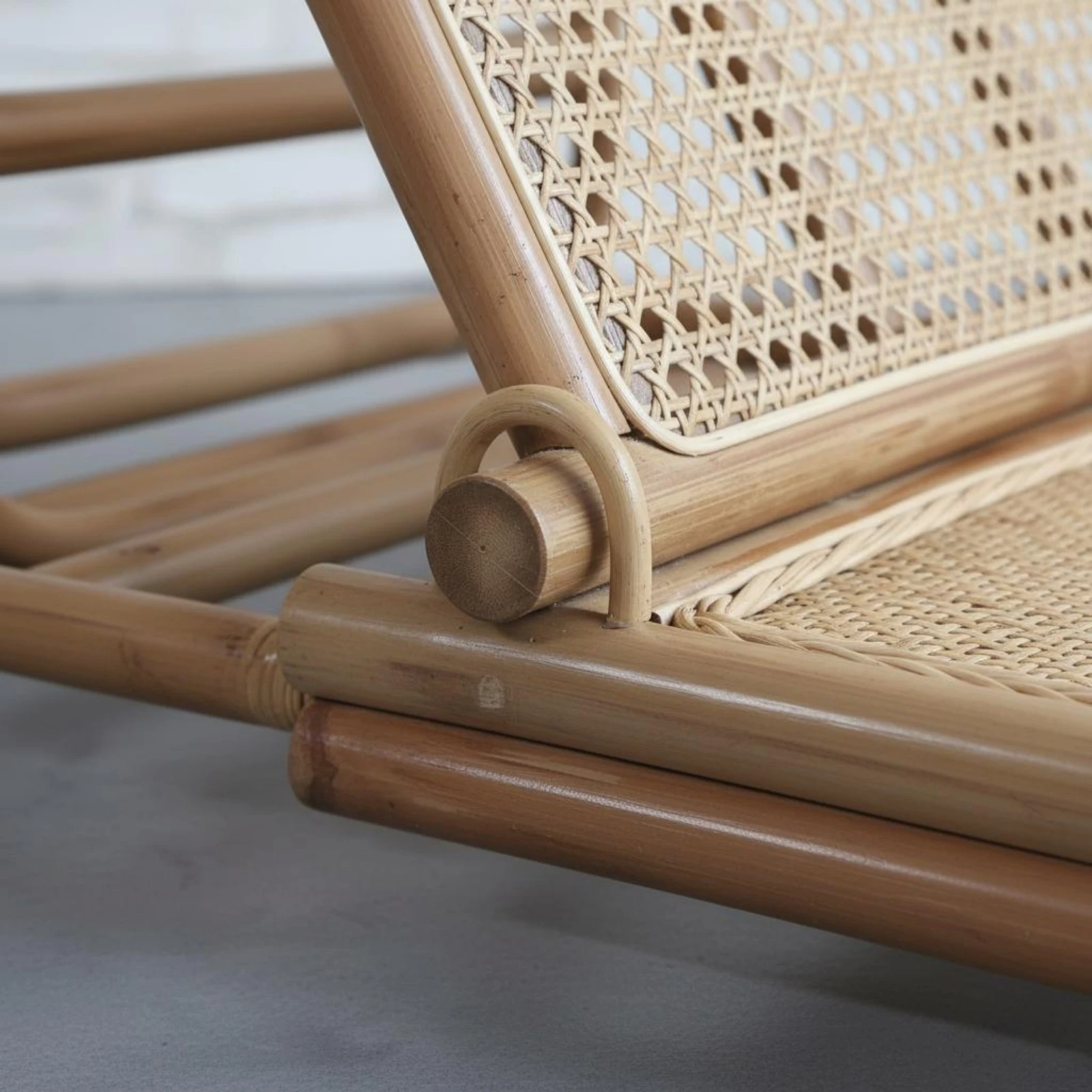 

Rattan Floor Chair Retro Design Folding Rattan Lounge Chair Adjustable Floor Lounger Reclining Positions for Living Room