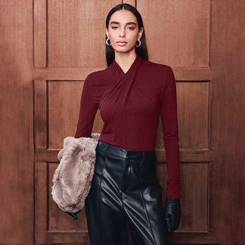 女性用秋物無地クロスオーバーネック長袖スリムフィットプルオーバートップカジュアルレイヤードコーデデートナイト心地良い秋のギフトティーン向け