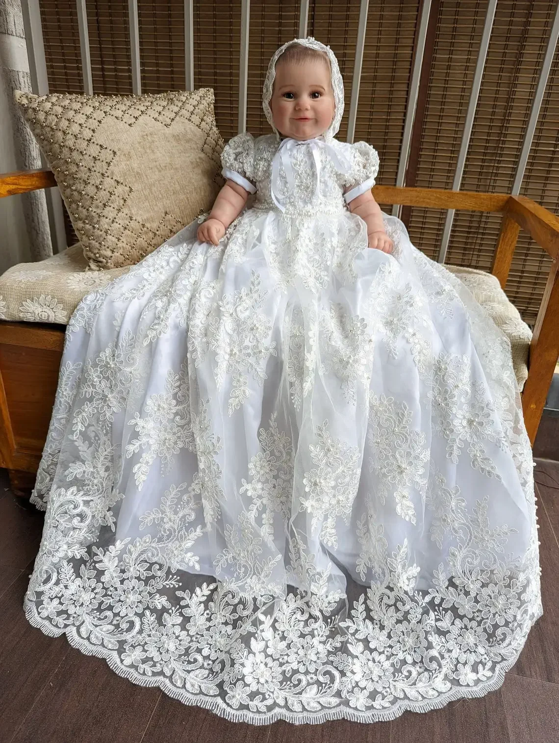 

Lace Christening Gown for Baby Short Sleeve First Communion Dress Infant Toddler Girls Baptism Dresses With Bonnet