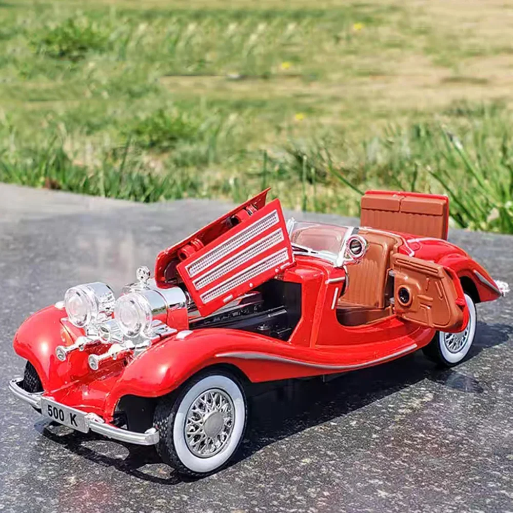 Coches de juguete de aleación a escala 1:32, 500K, 300SL, modelos fundidos con luz extraíble, música, coche Vintage en miniatura, regalos para el Día de los niños