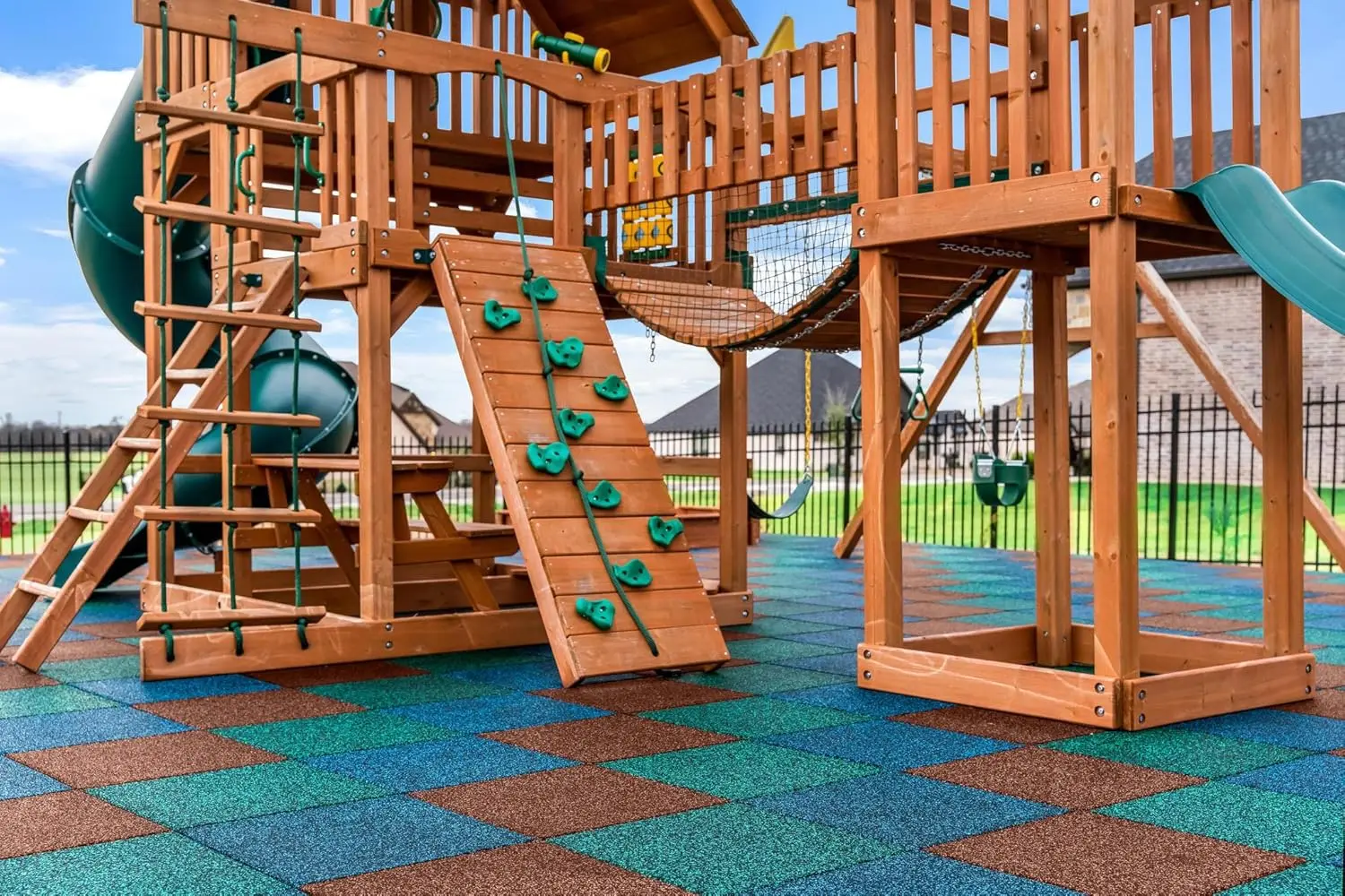 Playsafer Elevate telhas de borracha para playground - telhas de segurança absorventes de choque interligadas de alta densidade de 1" para playgrounds