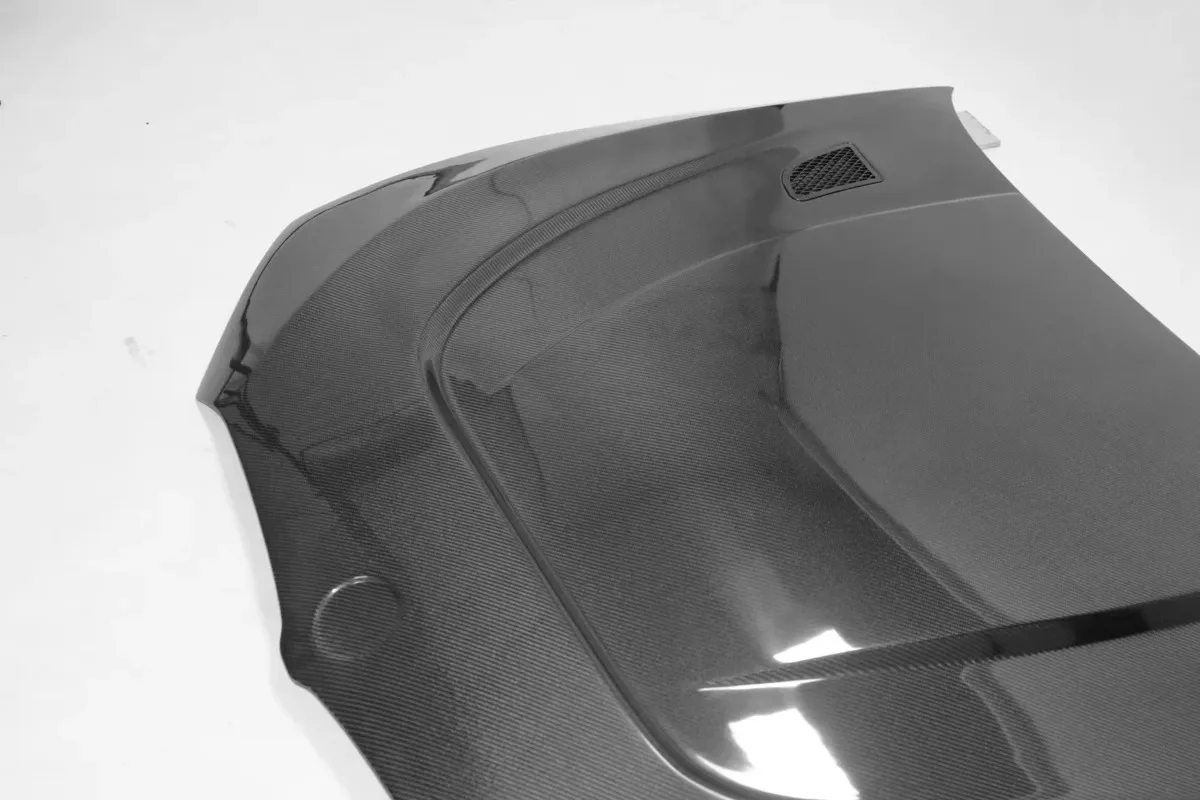 

High Quality 3 Series G20 G28 Engine Cover Real Carbon Fiber Car Engine Cover