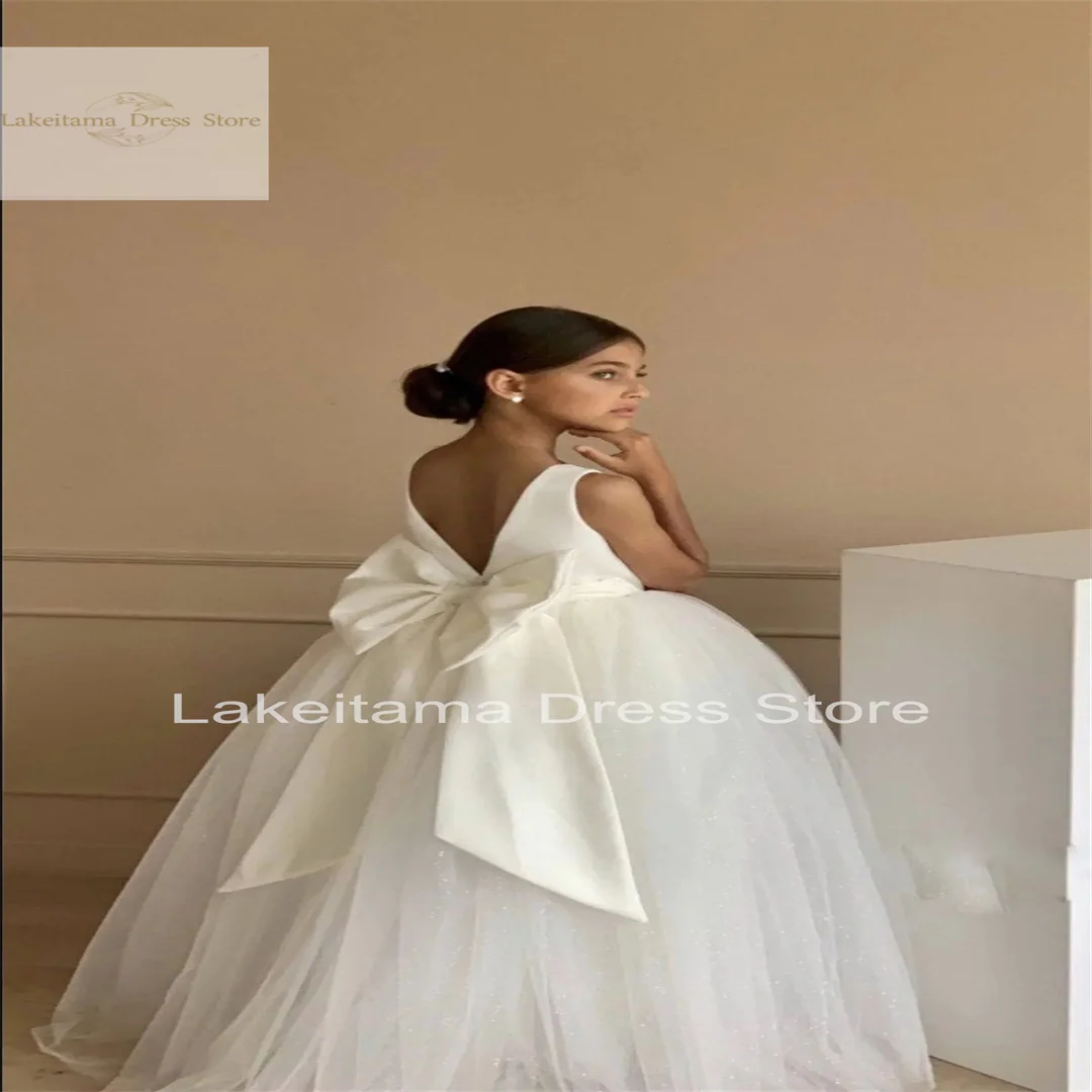 Vestido brilhante de tule branco para meninas, laço de cetim gola V sem mangas, concurso longo, vestimenta de baile, primeira comunhão sagrada, vestidos para casamentos