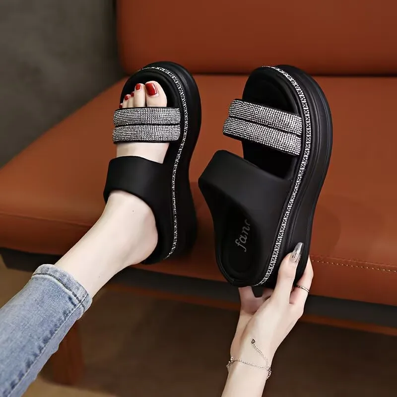 Women's Sandals 2026 Summer New Women's Shoes Thick Bottom Slope Heel Flash Diamond Korean Edition Sandals Beach Sandals