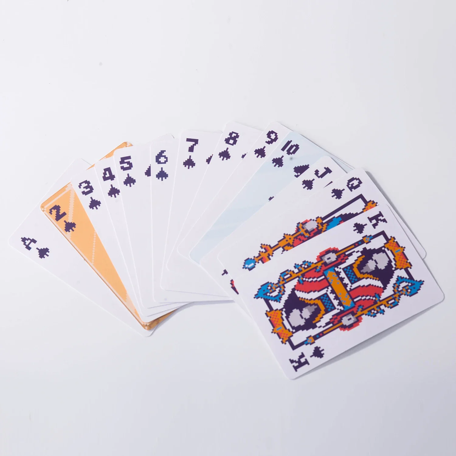 Klassisches Poker-Karten-Set – unverzichtbares Partyspiel für Versammlungen, Tischspiele und festlicher Spaß, langlebige und tragbare Spielkarten – Detail 8
