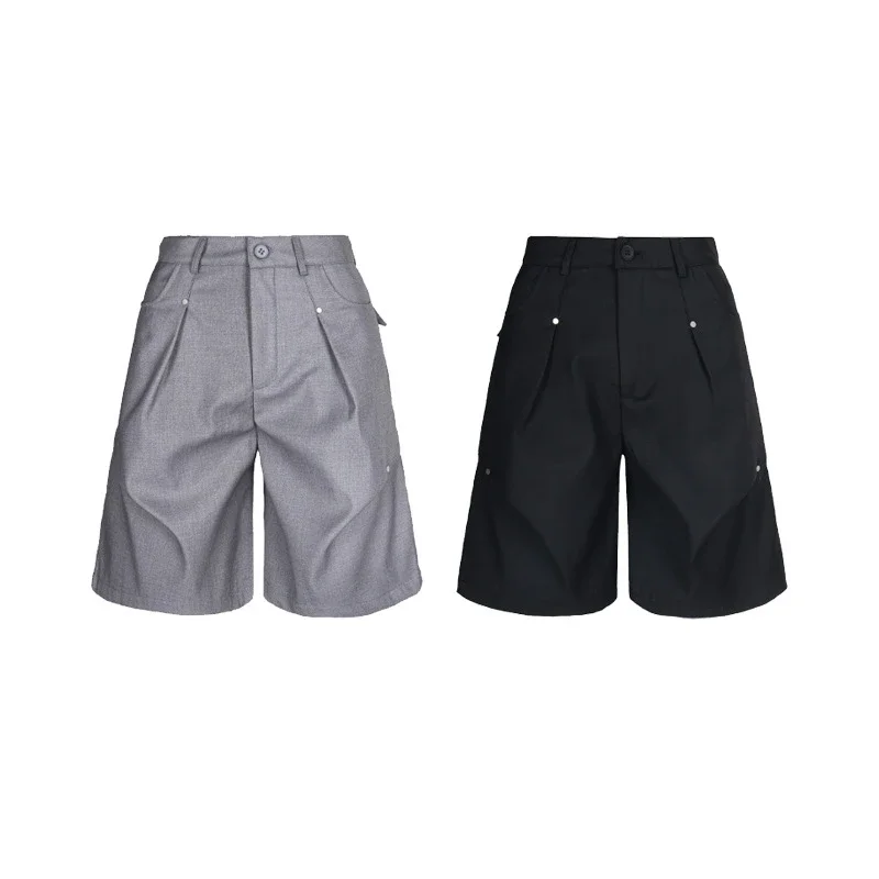 

2025 New Solid Color Mens Shorts Streetwear Men Summer Fashion Casual Pants Simple Rivet Wrinkles Design Sense Wide Legs Shorts