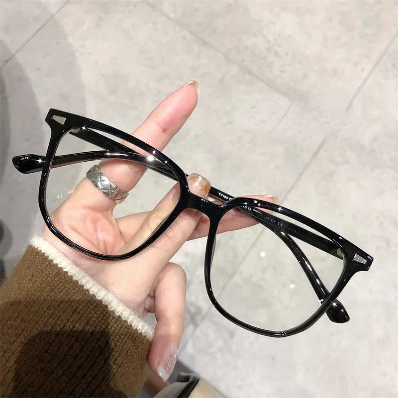 

Large Square Frame Anti-Blue Light Glasses Fashion Retro Men Women Computer Gaming Eye Protection Classic Plain Glass Spectacles