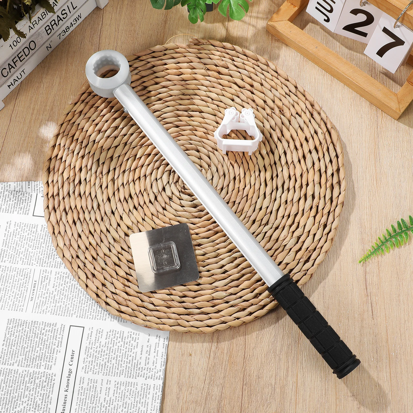 

O-Shaped Blind Rod Puller Tool Long Handle Cordless Push Pull Window Blind Opening Rod Curtain Pole Replacement Repair Part