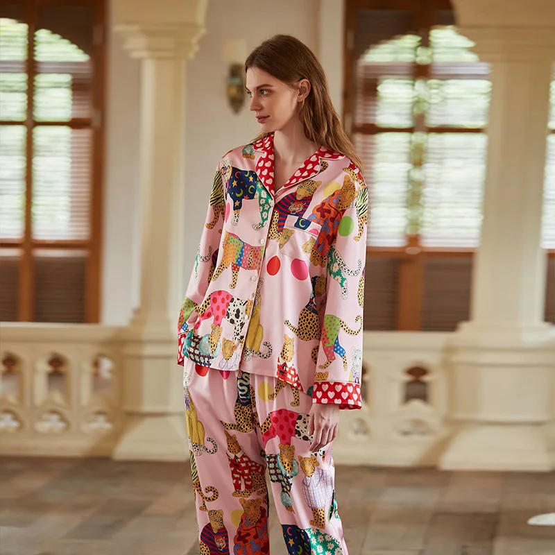 HELLOMARCEL Leopard Print Animal Print Island Velvet Women Pajamas Autumn Winter Fleece-Lined Warm Women'S Loungewear