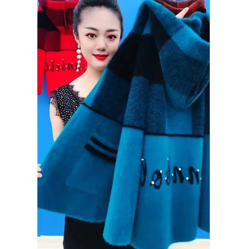 

2023Autumn Winter New Mink Cashmere Coat Hooded Women's Warm Woolen Jacket Padded Outwear Large Size 6XL Middle-Aged Female Tops