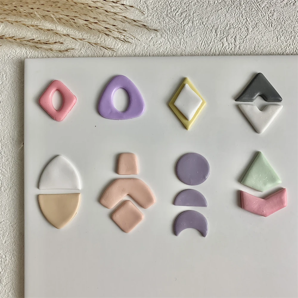 Mini Elemental Cutter Gumdrop Rounded Triangle Moon Rhombus Donut Shape Polymer Clay Cutter for Earring Jewelry Decoration