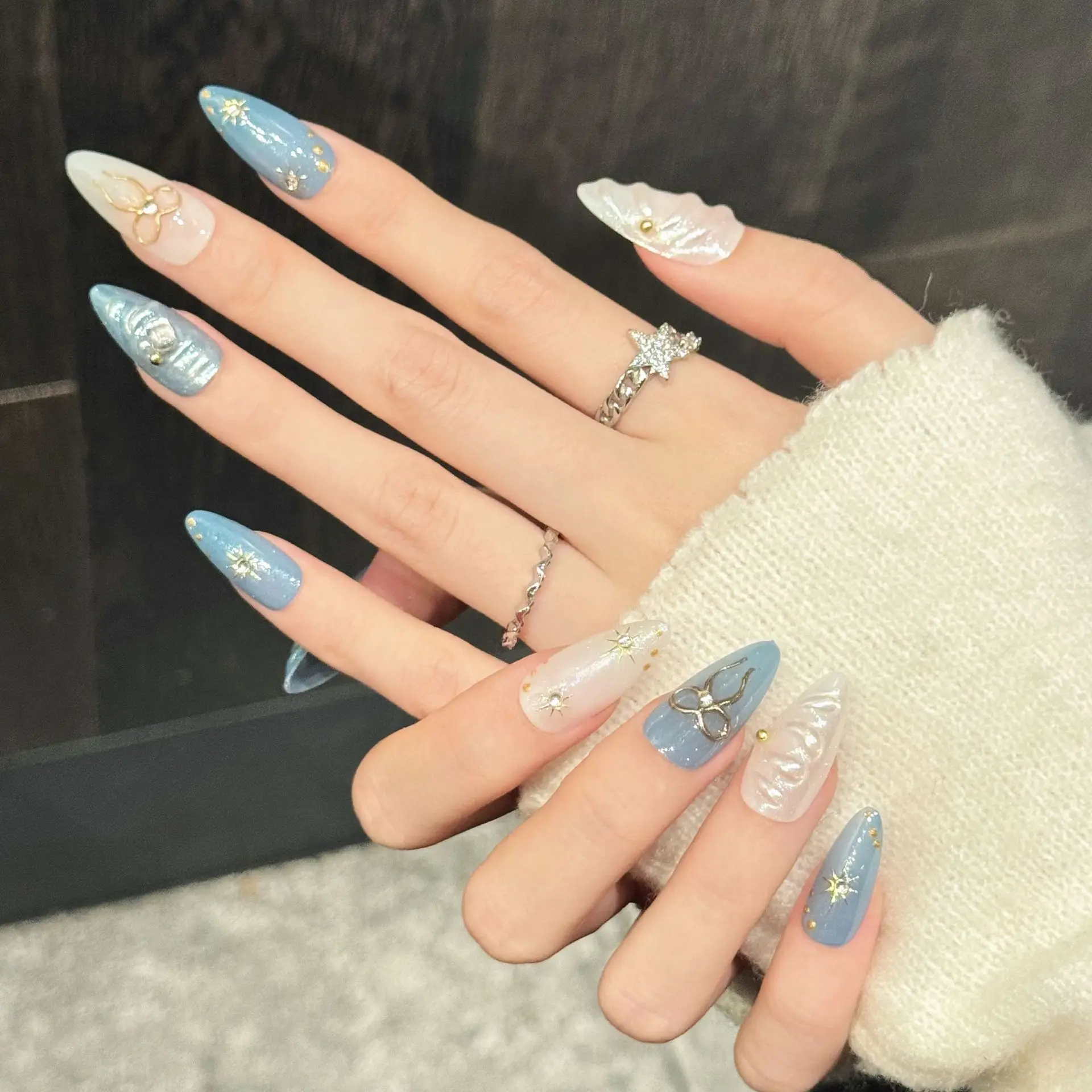 10 stuks amandelvormige pers op nagels handgemaakte blauw witte aurora gouden strik kraal ontwerp nepnagels draagbare nail art tips voor meisjes