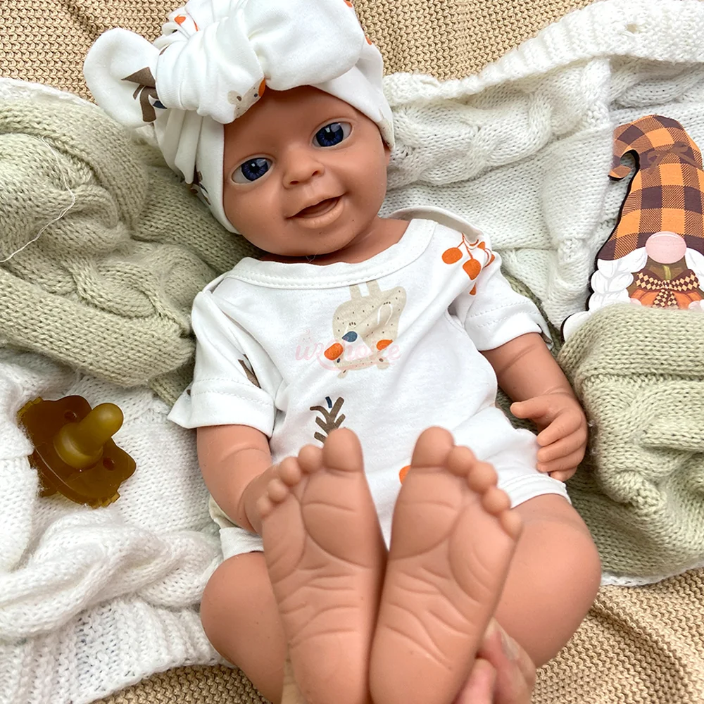 Prezent świąteczny dla dzieci Realistyczne lalki Reborn 45 cm Nielakierowane, z uroczym uśmiechem, realistyczne noworodki chłopcy śpiące zabawki dla dzieci, lalki jak żywe.