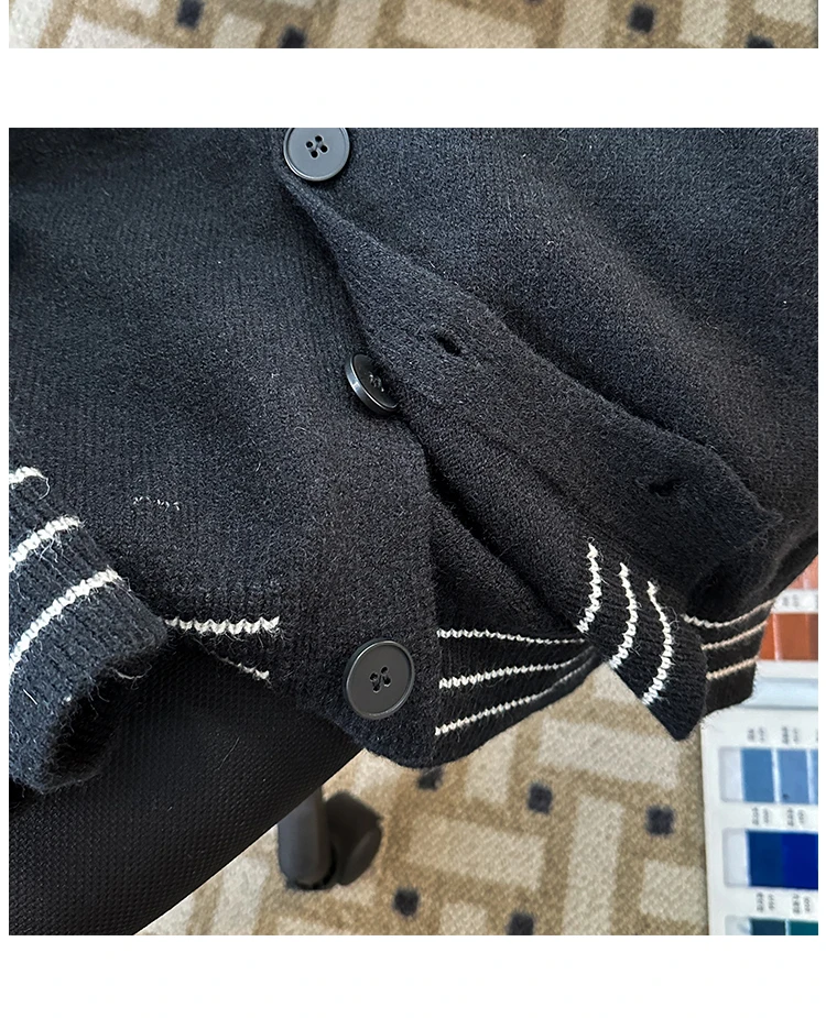 2025 Autumn New High-End Men's Cardigan Sweater Retro Design Turn-Down Collar Knitted Top Jacket Men's Style