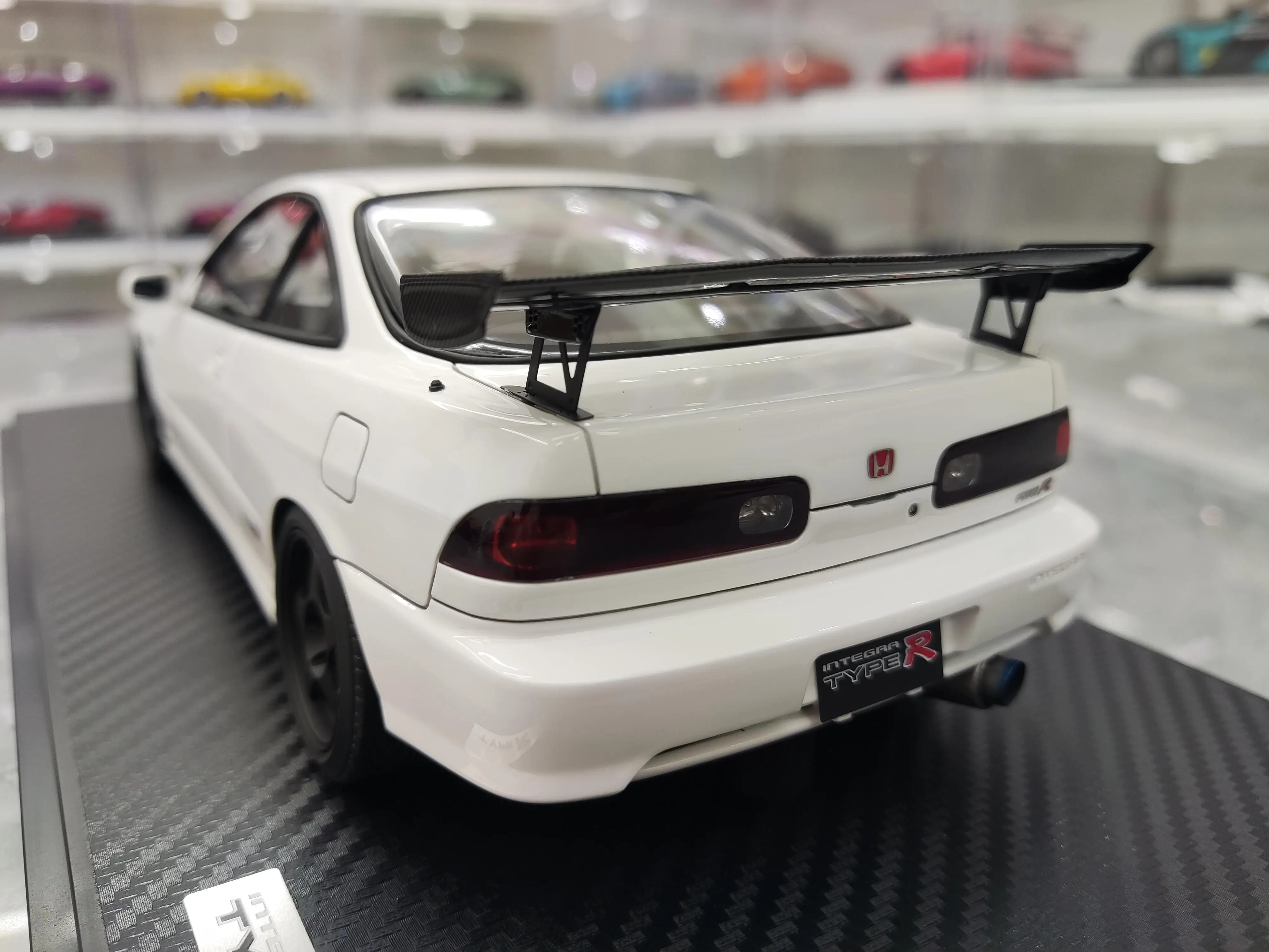 IG 1:18 INTEGRA DC2 TYPE R JDM Simulation Limited Edition Resin Metal Static Car Model Toy Gift