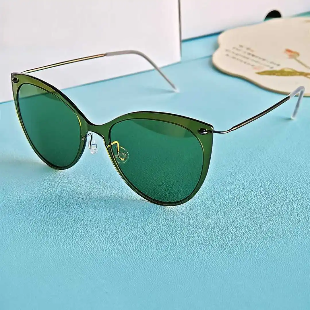 

Denmark Designer Cat-Eye Anti-reflection Scewless Lightweight Sunglasses Anti-UV Women's 8311 Prescription Sun Titanium Glasses