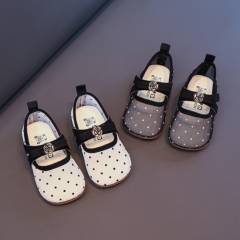 Girls' Mesh Sandals Shoes Comfortable Breathable Mary Jane With Rose Buckle Soft Non-slip Sole Kids Sandals Party Daily Shoes