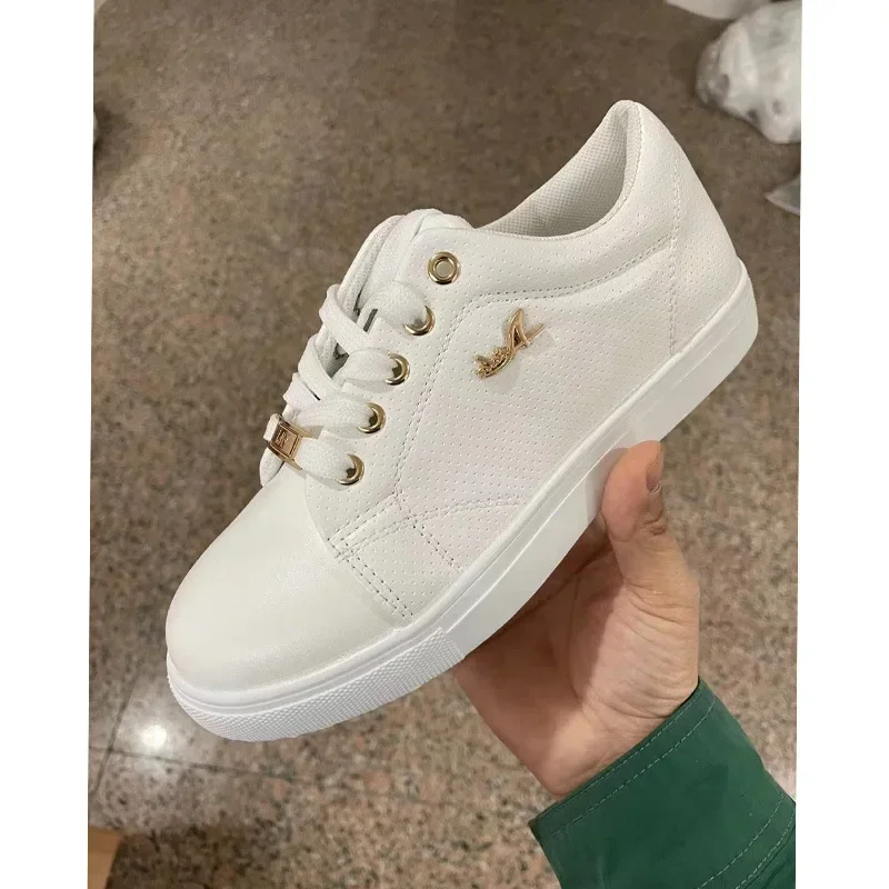 Vulcanized Shoes Women New 2024 Casual Sneakers Fashion Flat Lace Up Outdoor Walking Sport  Plus Size 43 Zapatillas Mujer