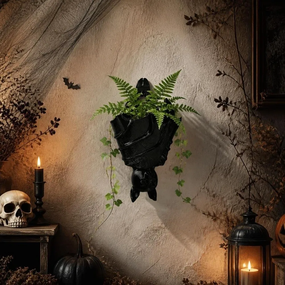 3D Printed Bat Hanging Planter Gothic Style Creative Bat Wing Flowerpot Whimsical Halloween Bat Shaped Flower Pot