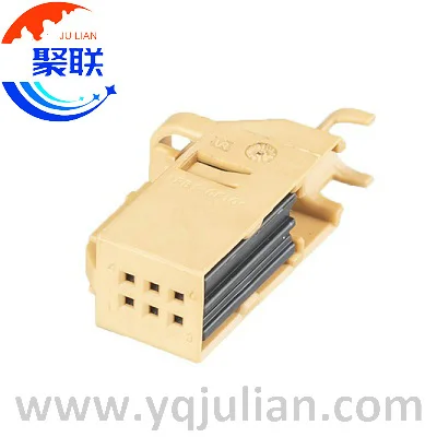 Auto 6Pin Plug 1534…