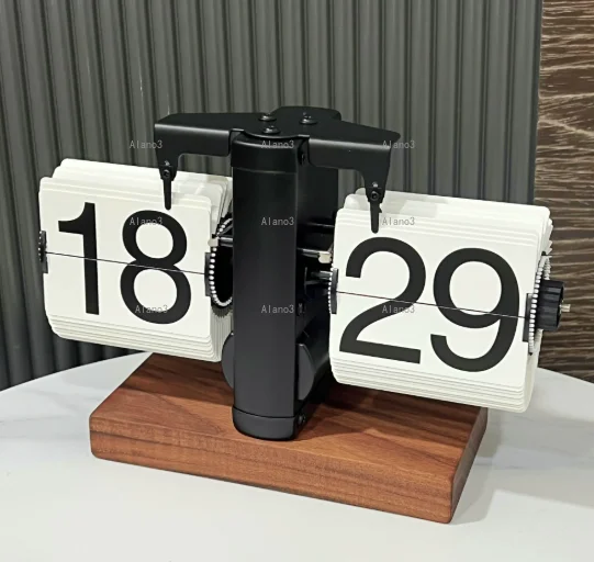 Flip Clock Retro Digital Table Clock Vintage Mechanical Auto Flip Clock Table Decoration and Accessories for Home Room Cafe Desk