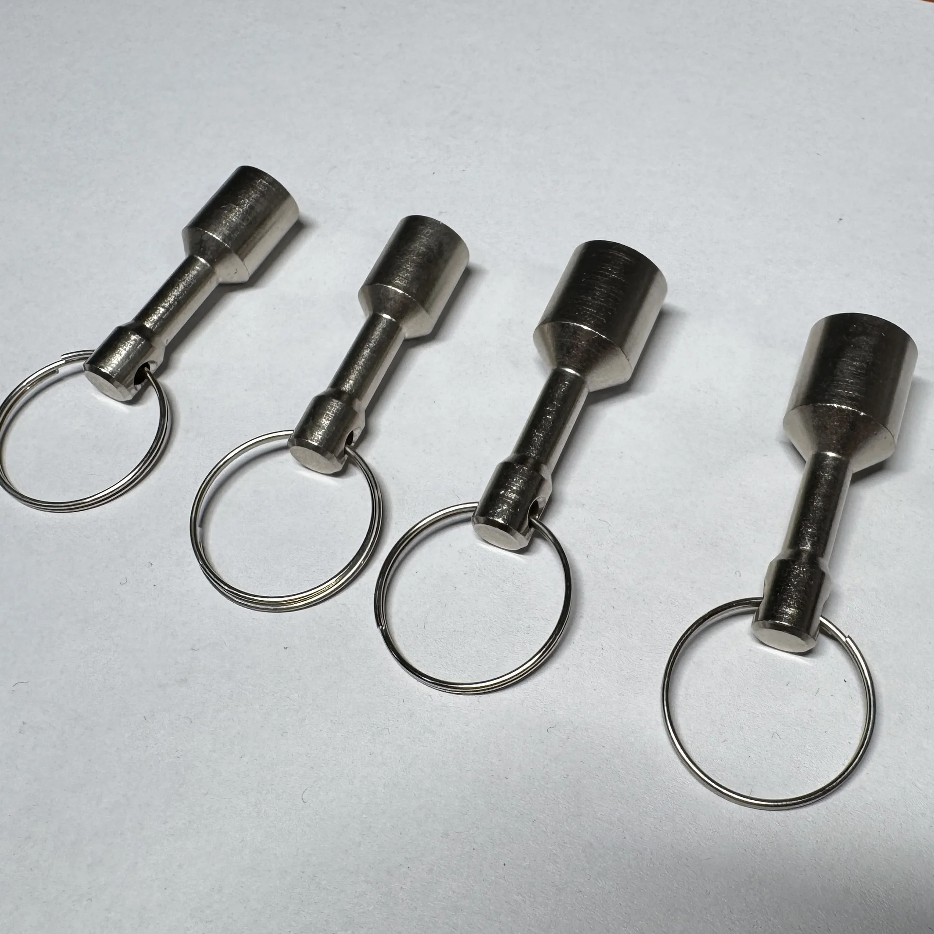 Strong Magnetic Keychain Weight Magnet Pendant Portable Stainless Steel Magnetic Salvage Strong