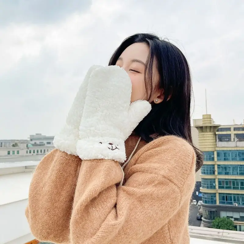 Guantes sin dedos gruesos y cálidos de felpa suave para niñas, guante de cuello colgante de oso lindo, mitones de terciopelo engrosados para montar al aire libre, Invierno