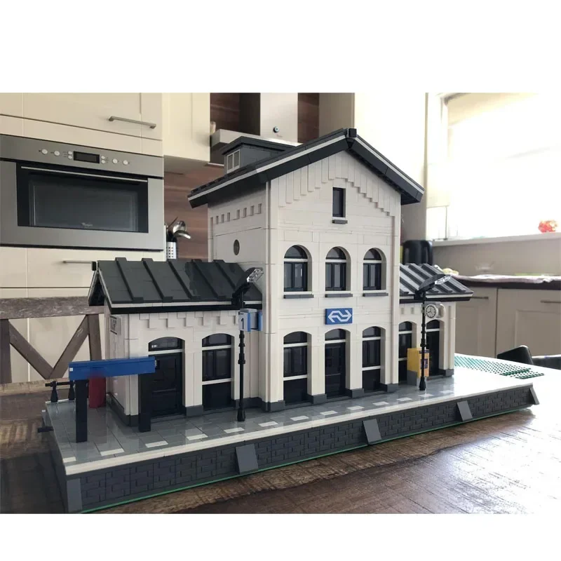 MOC-60485 City 90S …