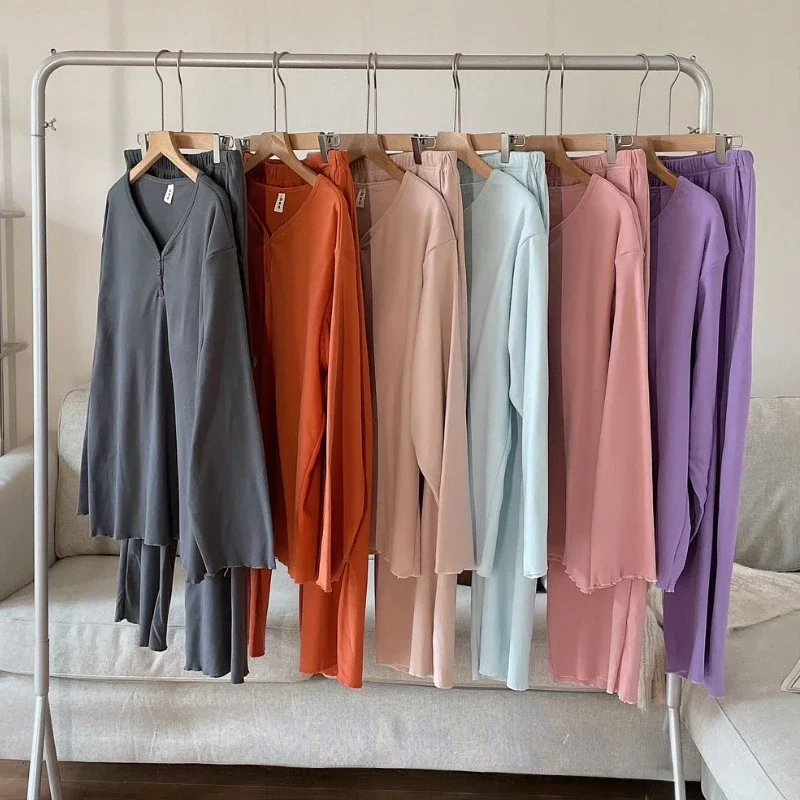 طقم بيجامة حريمي 6 ألوان منزل بسيط دافئ بالإضافة إلى ملابس نوم مخملية غير رسمية ناعمة للفتيات الصغيرات كل مباراة Ulzzang للخريف والشتاء