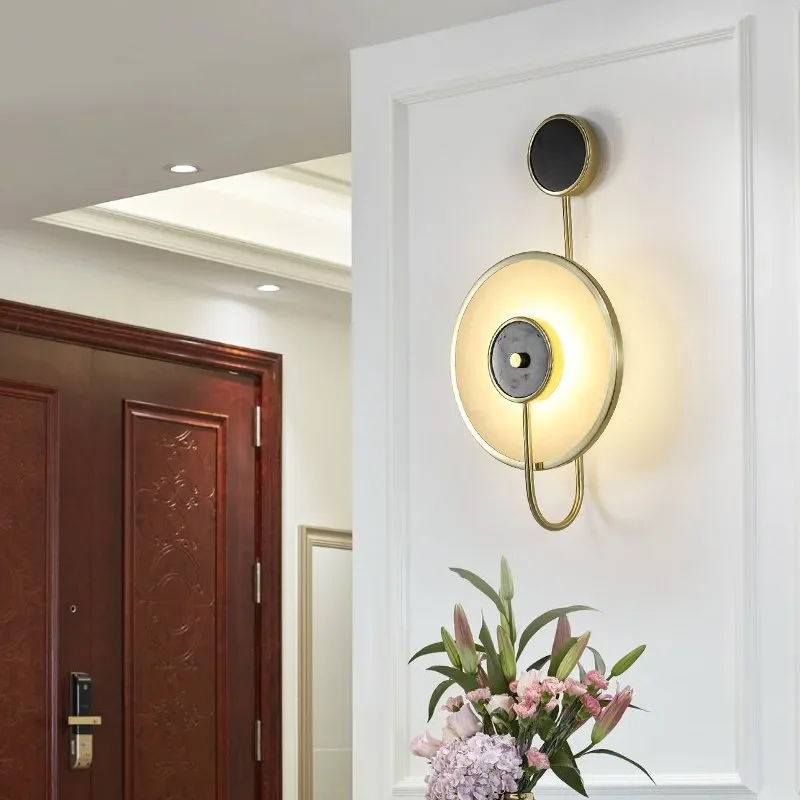 Nordic Modern Wall Lamp Creative LED Sconce for Living Room Bedroom Aisle Hotel Background Luxury Ambient Lighting Fixture
