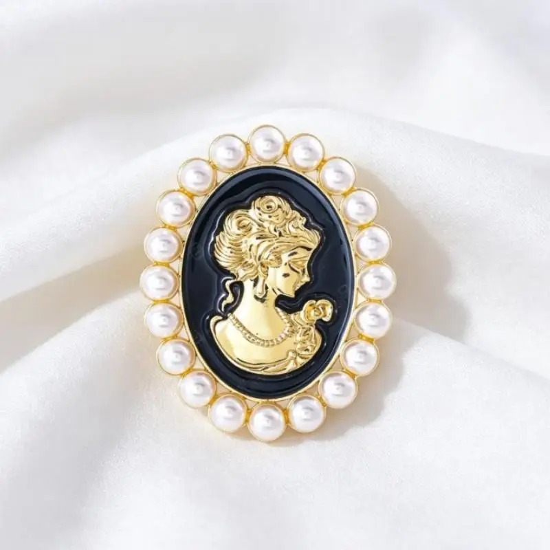 Vintage Cameo Brooch Faux Pearl Surround And Gold Plated Victorian Lady Relief For Daily Wear Banquet Jewelry Gift For Women