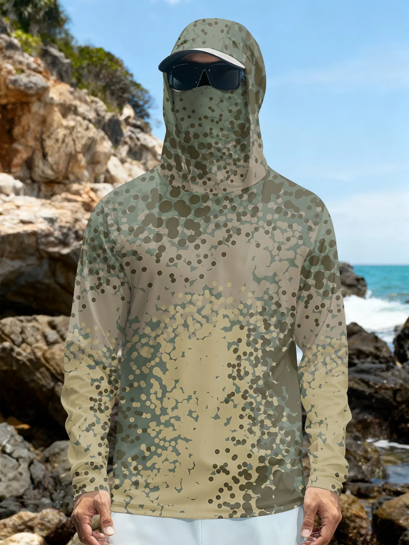 Men Light Camo Sun Protection Fishing Hoodie, Quick Dry UV Shirt With Face Mask