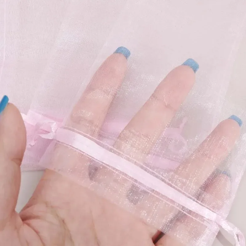 

50 шт. розовая сетка из органзы, сумка для ювелирных изделий, подарочные пакеты на шнурке, свадебные прозрачные серьги для хранения мелких предметов, органайзер, декор