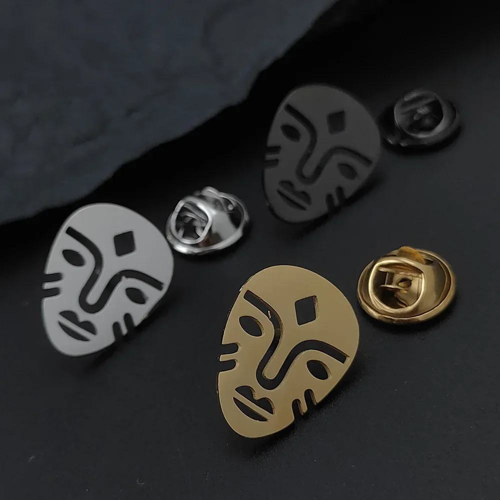 Punk Style Skull Mask Brooch Gothic Backpack Badge Ghost Head Clothing and Bag Pins Fashion Men Women Halloween