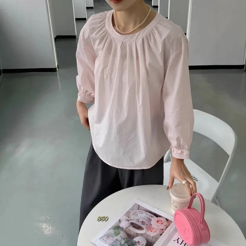 

Spring new round neck shirt women's loose and thin simple design sense age-reducing long-sleeved cotton