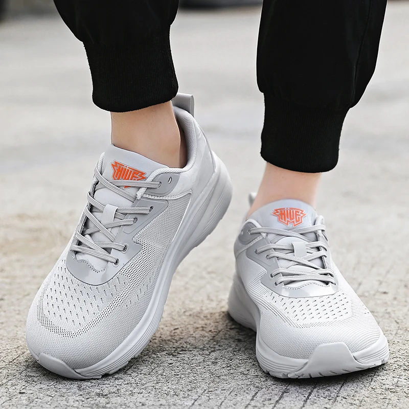 

Men's Running Shoes in Multi-color Lightweight Spring and Summer with Breathable Mesh and Laced Soft Large-sized Sports Shoes