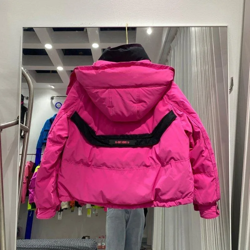 2025 nova jaqueta feminina curta cor contrastante com capuz engrossado jaqueta quente moda na moda emenda superior esportes casuais