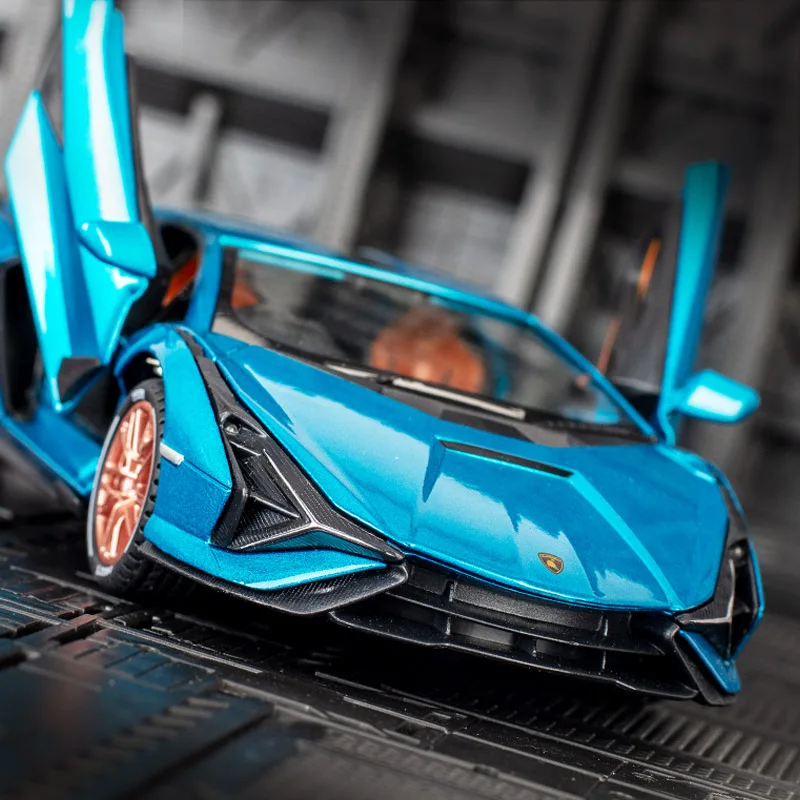 1:24 لامبورغيني سيان سبيكة نموذج سيارة الأطفال التراجع لعبة الأبواب وصندوق غطاء محرك السيارة يمكن فتحها بتفاصيل غنية وصنعة جيدة