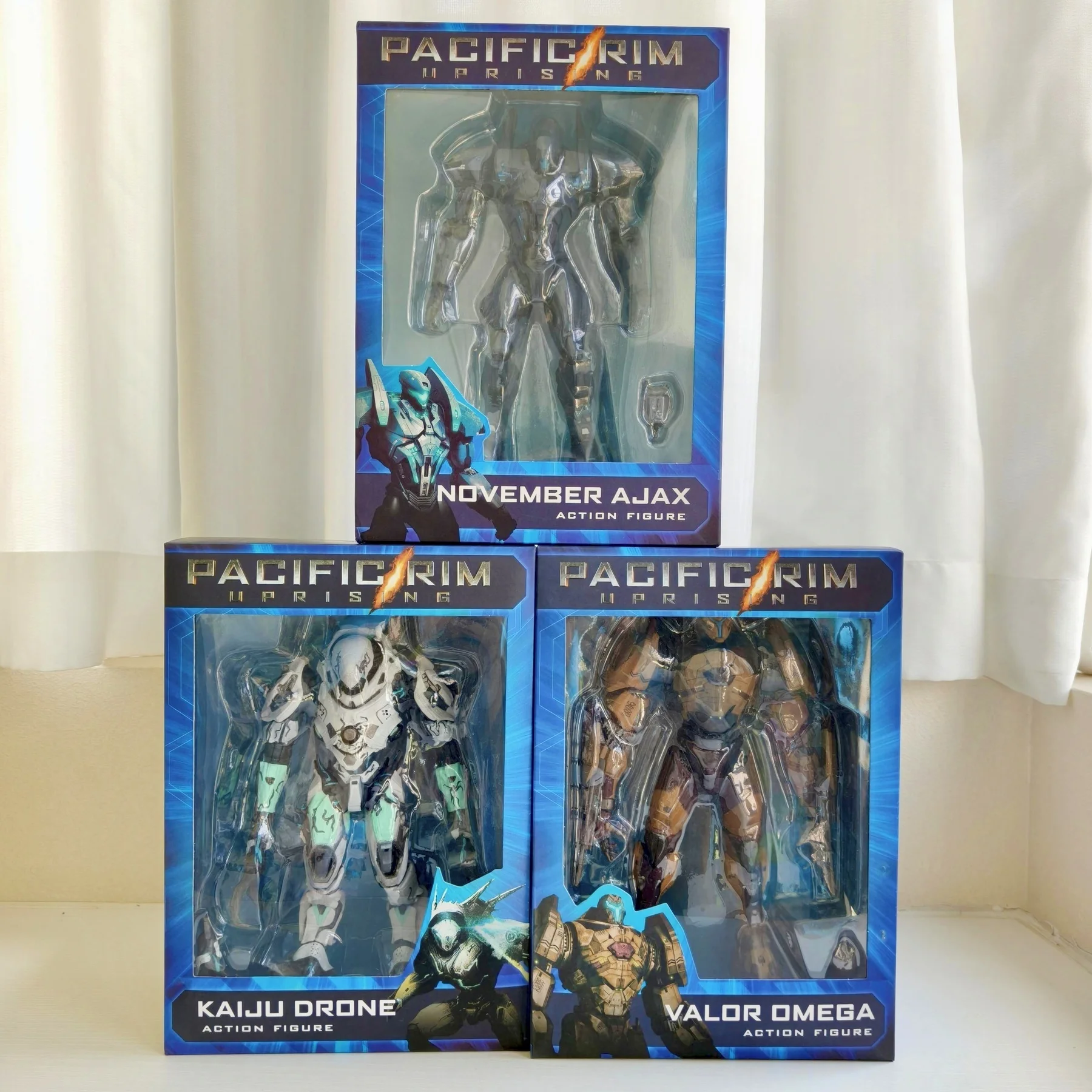 Anime Pacific Rim KAIJU DRONE Figure Drone Jaeger Action figure Room Decoration Model Toy Christmas Gifts