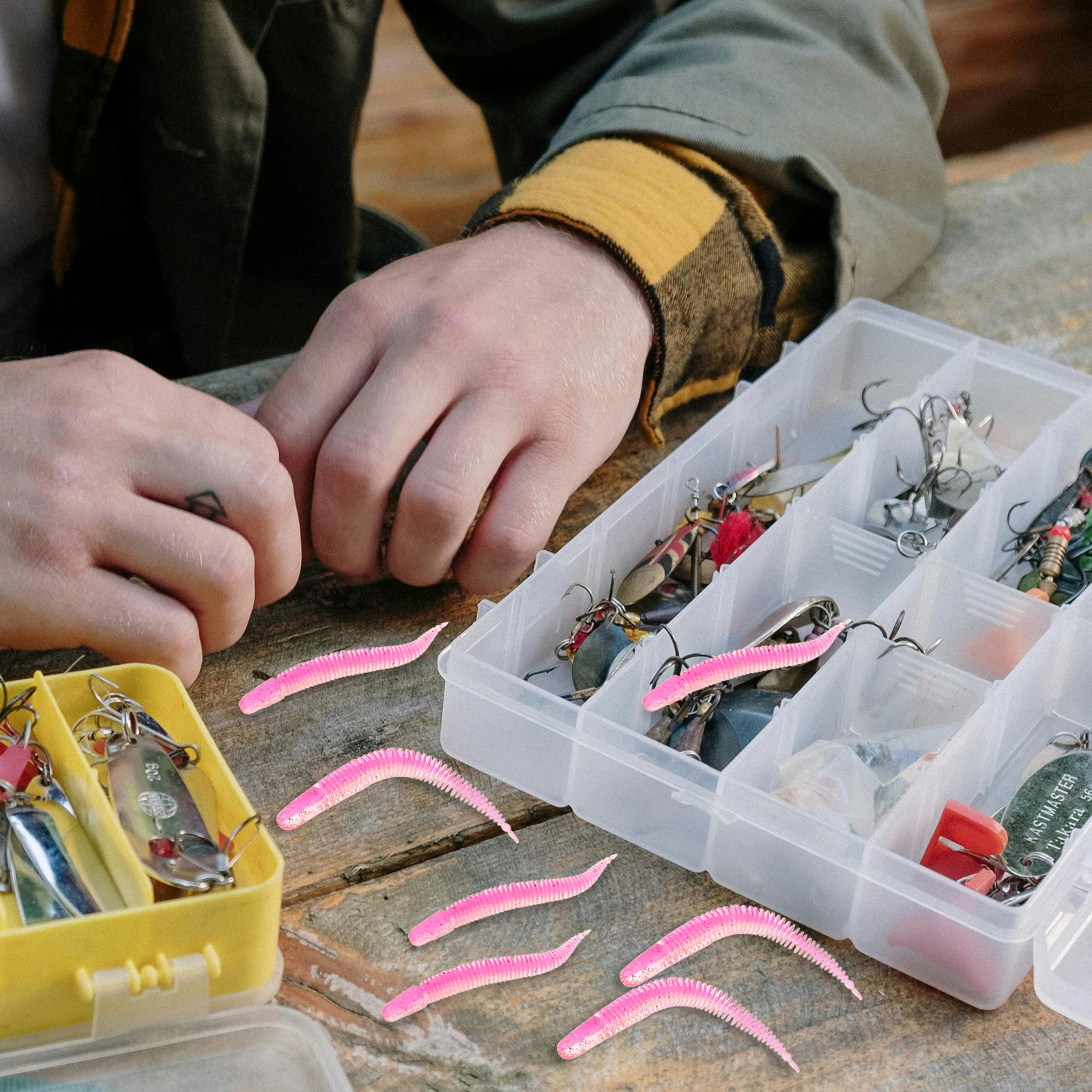 

30pcs Threaded Shape Fishing Bait Floating Worm Lure Kit for Bass Saltwater Soft Tackle Lifelike Fake Baits Durable