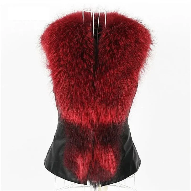 

Осенне-зимняя новинка: Женский модный короткий жилет с воротником из искусственного лисьего меха и вставками из ПУ, приталенный, стройнящий силуэт.