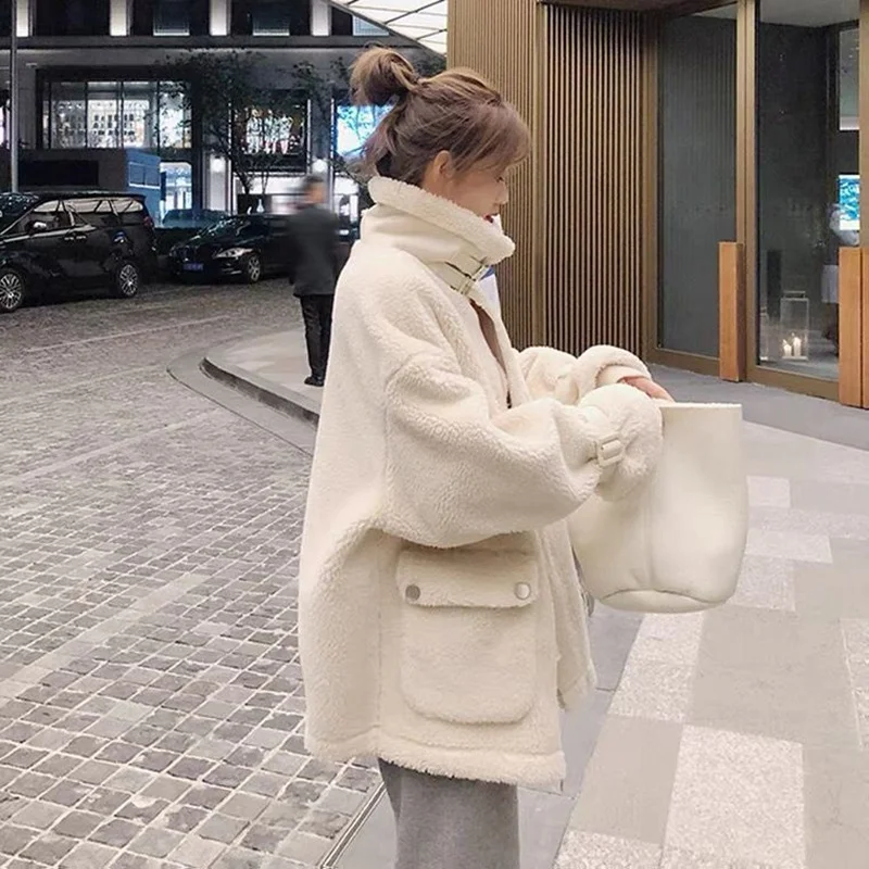Lamb Wool Coat Female Winter Korean Loose Pockets Plush Thick Warm Parkas Women Cotton Padded Jacket Japanese Jackets White