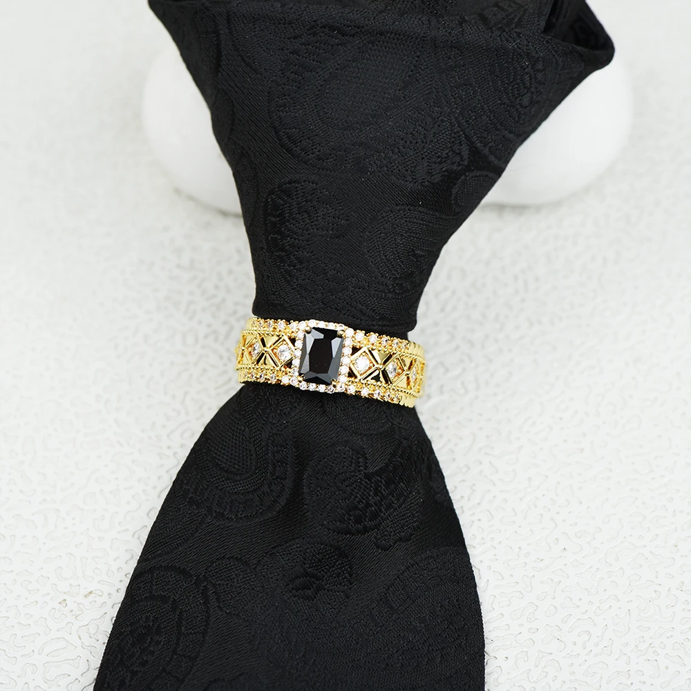 ICEYY Clips de corbata Anillo de corbata versátil para hombre Anillo de hebilla con incrustaciones de circón de lujo Accesorios de joyería para hombres de negocios de boda
