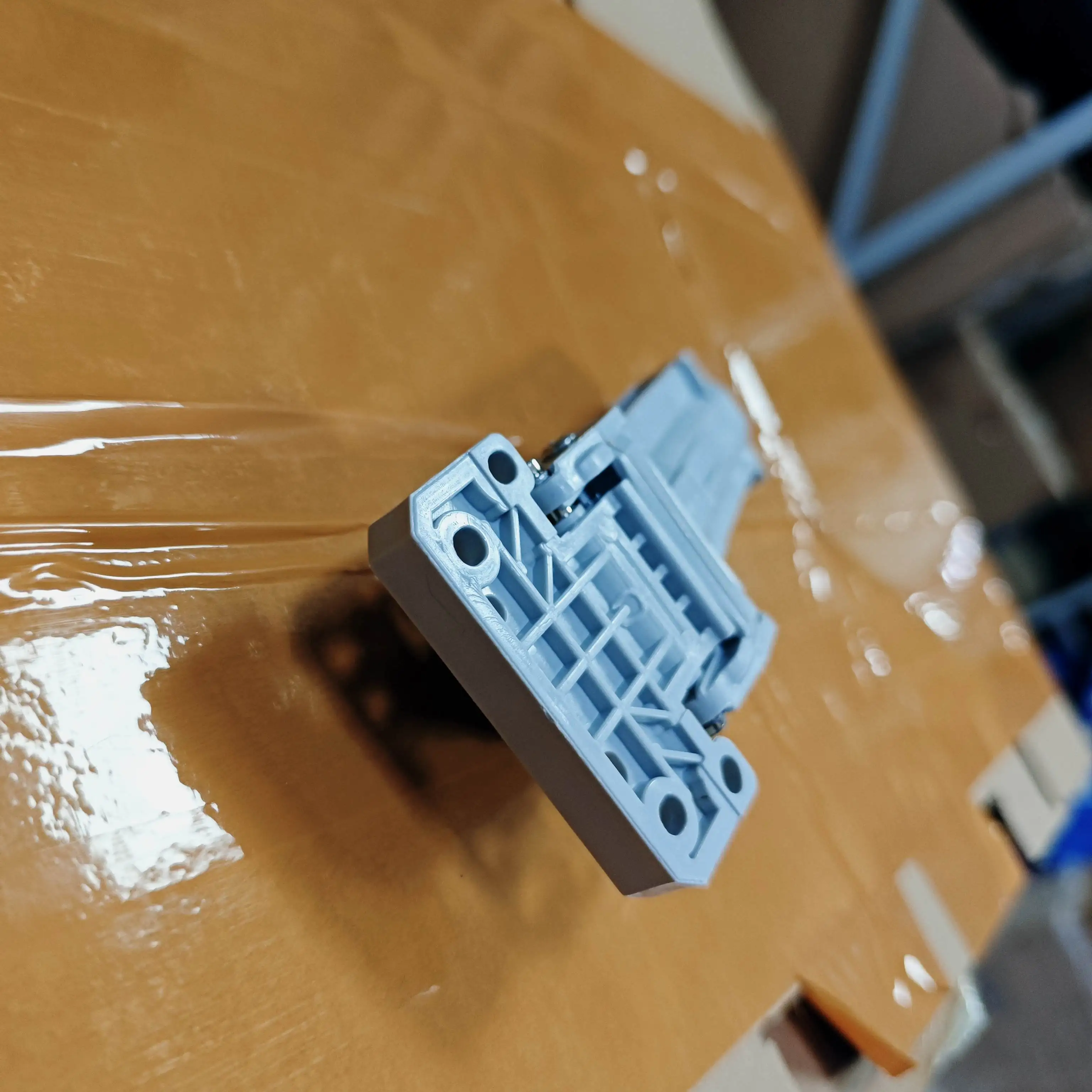 

2PC Q7404-60024 Q7404-60029 ADF Hinge for HP LaserJet 500 M521 M525 M575 CM4540 / 521 525 575