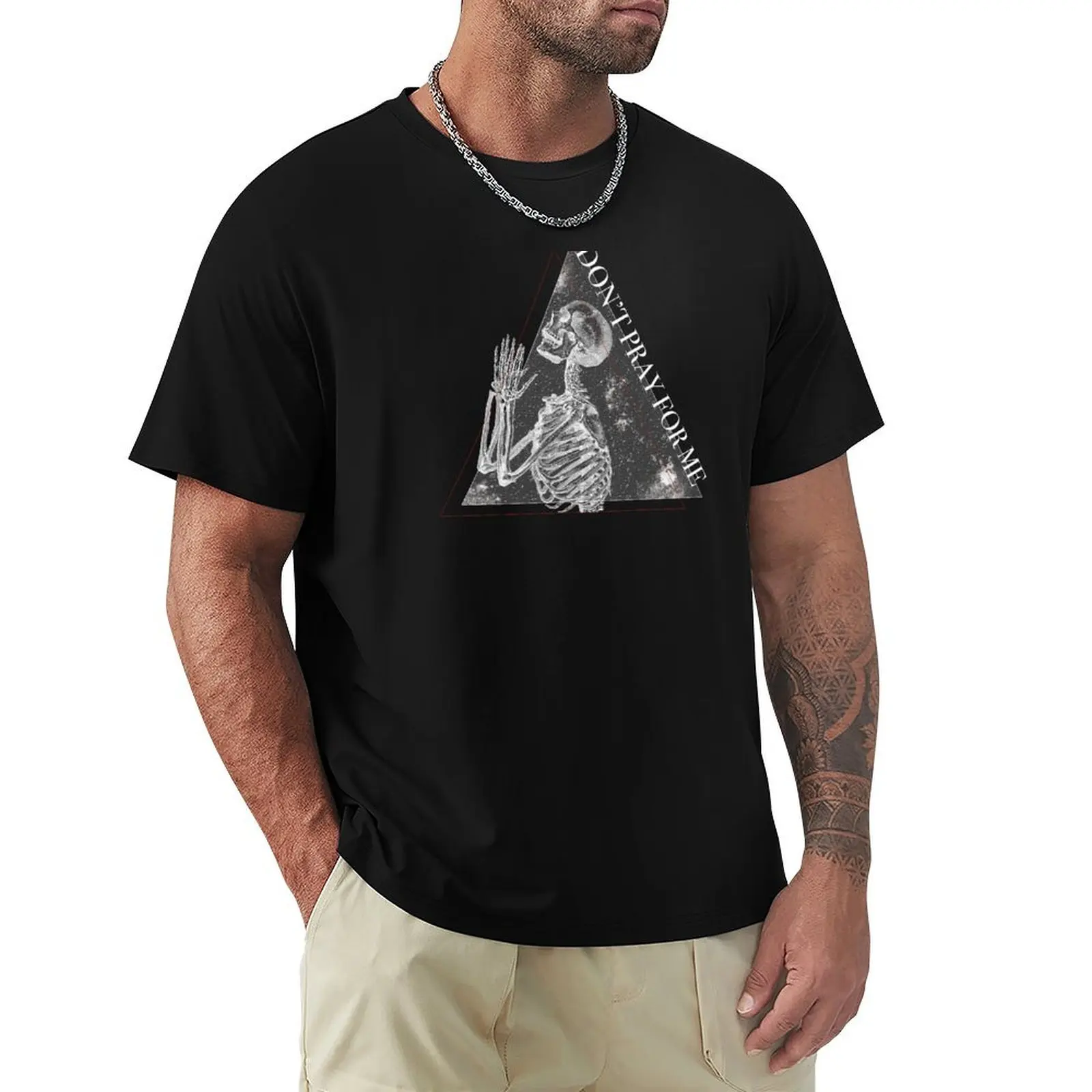 PRAY - BLACK T-Shirt Plus Size Comfort Fit Tee