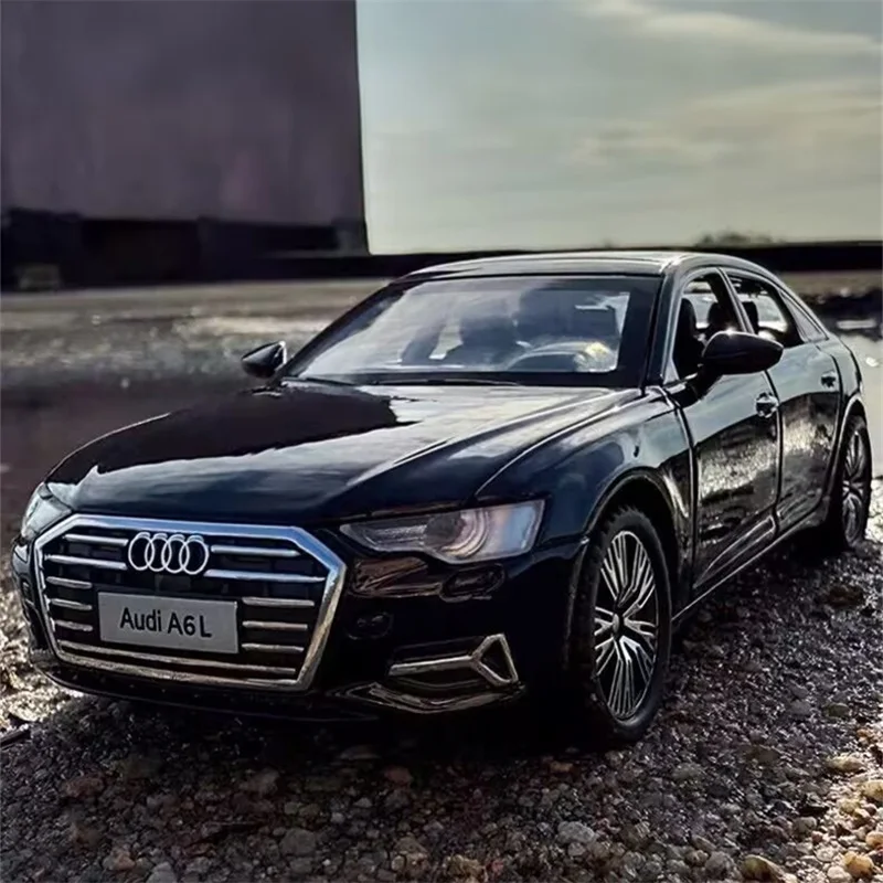 

1/32 AUDI A6 A6L Alloy Car Model Diecast & Toy Metal Vehicles Car Model Simulation Sound and Light Collection Childrens Toy Gift