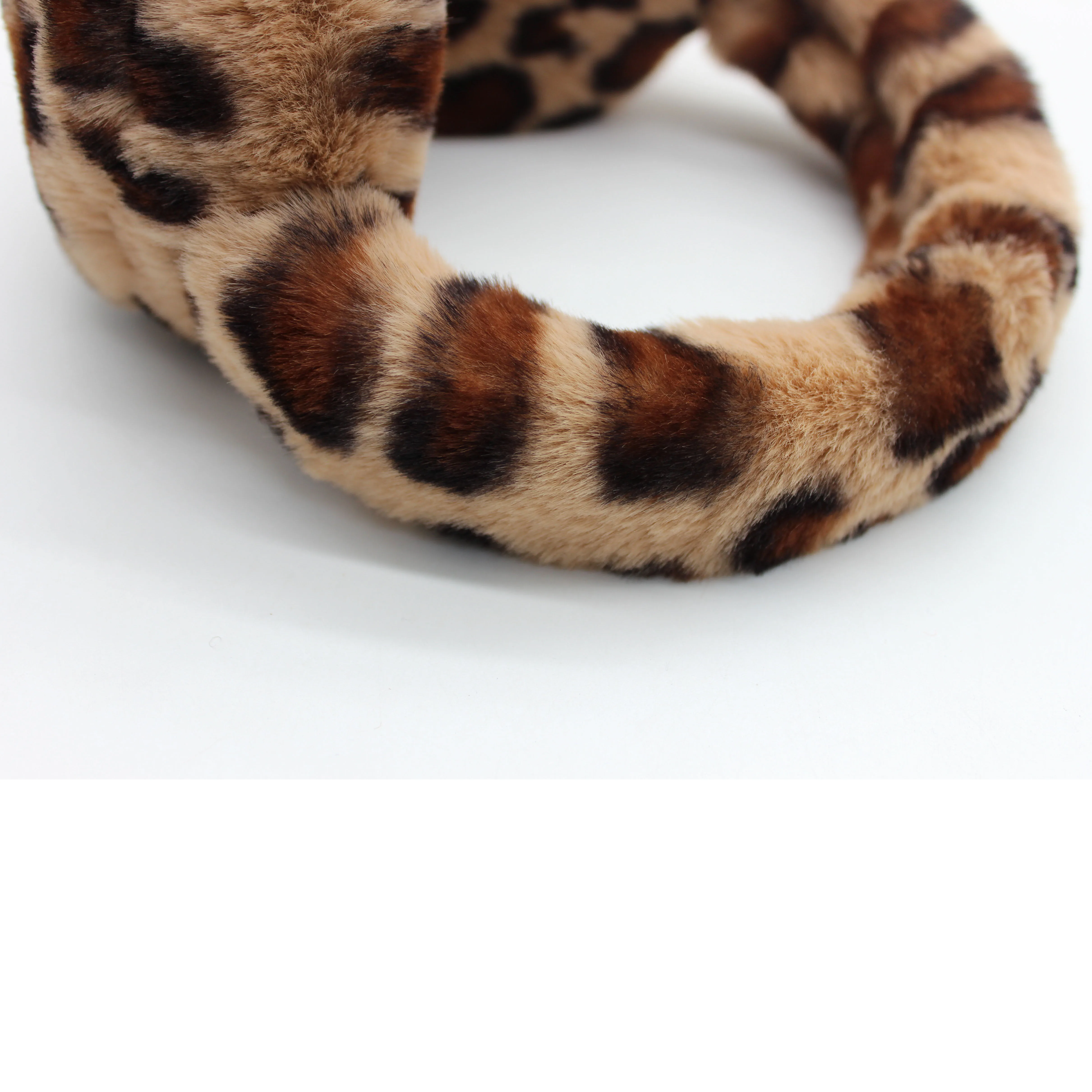 Protetores de ouvido HATZZI Leopard angora para mulheres moda capa de ouvido quente