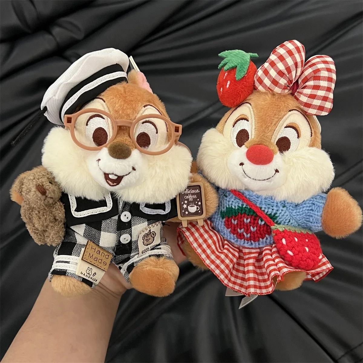 

Winnie The Pooh Chichititi Keychain Plush Doll Bag Decoration Keyring Pendant Children's Fan Birthday Gift